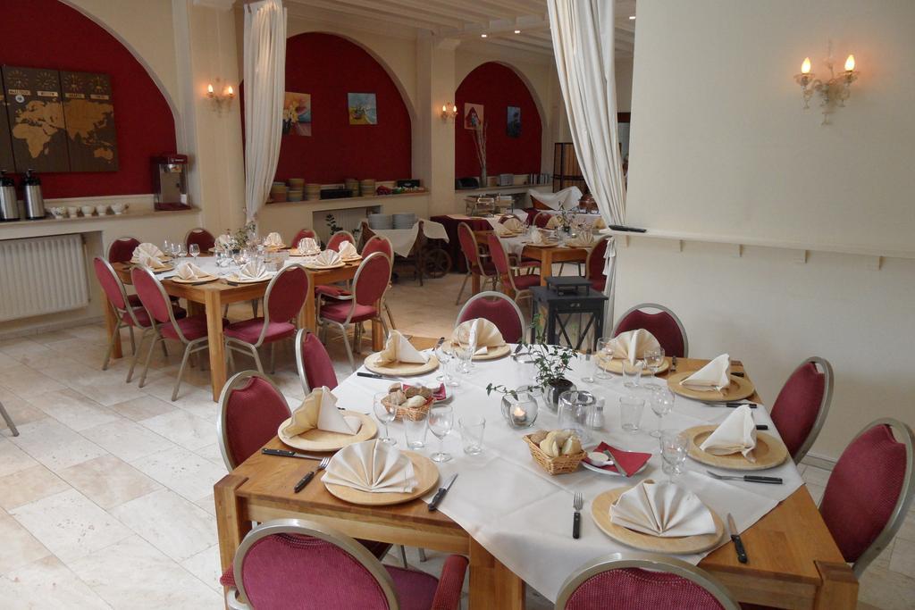 Hotel Admiraal Lanaken Dış mekan fotoğraf