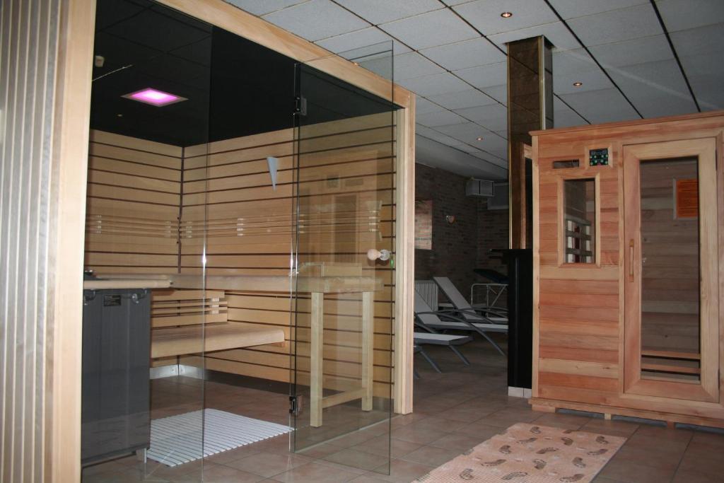 Hotel Admiraal Lanaken Dış mekan fotoğraf
